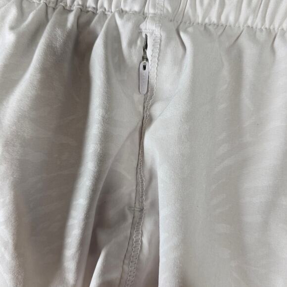 Athleta Printed Hustle 3" Athletic Running Shorts Size Small - Picture 2 of 7